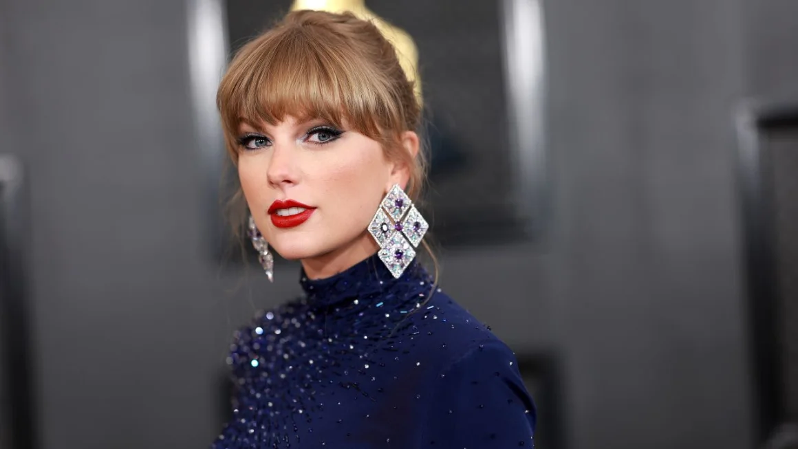 Billboard Apologizes for Taylor Swift Video After Backlash