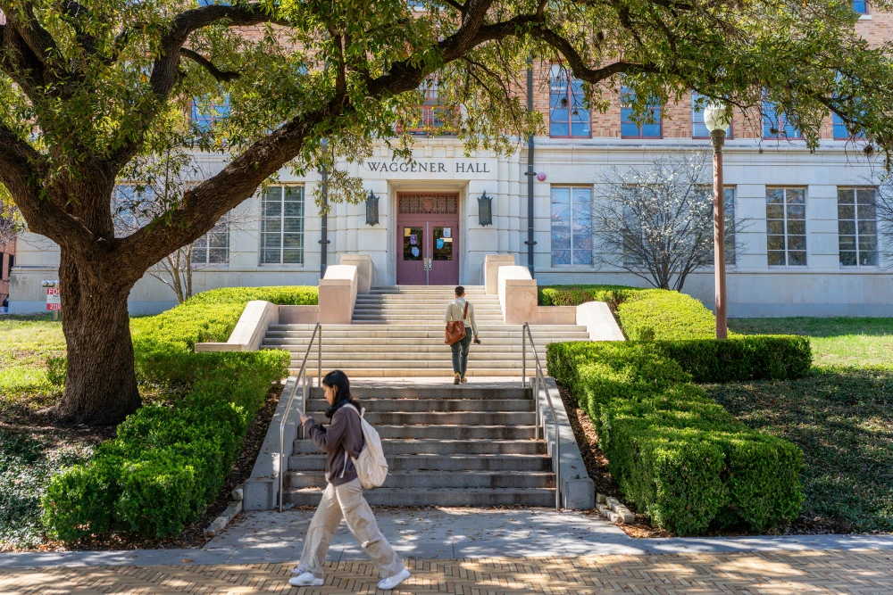 University of Texas System Announces Free Tuition for Students from Families Earning Under $65,000