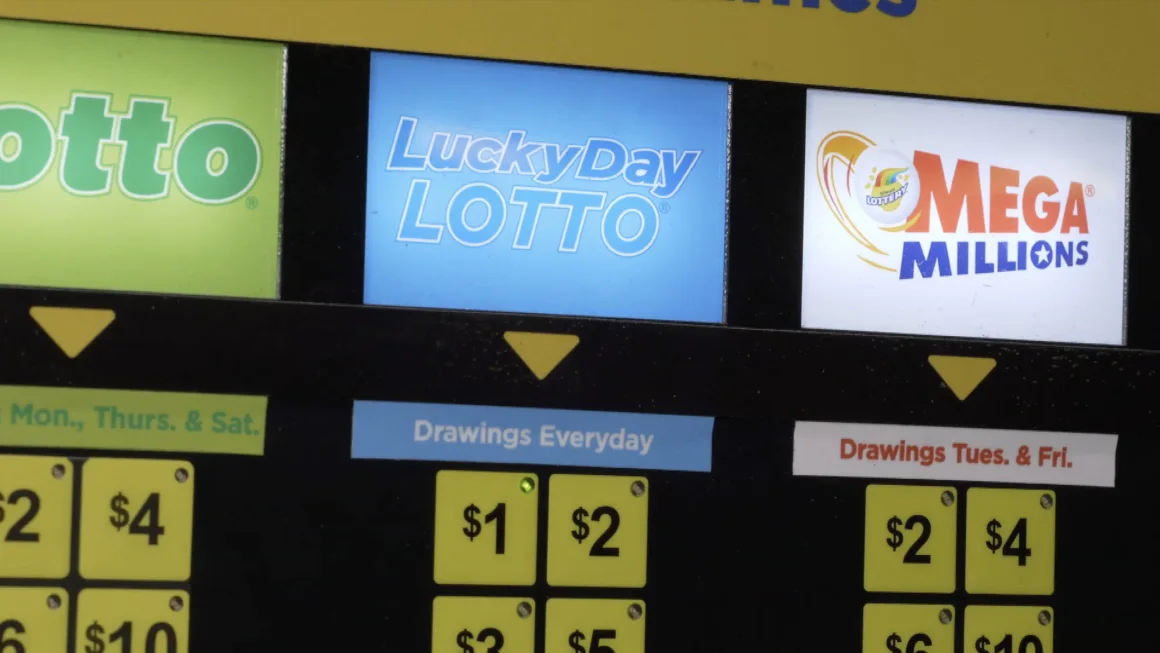 Woman Discovers Forgotten Lottery Ticket in Her Purse, Wins $1 Million